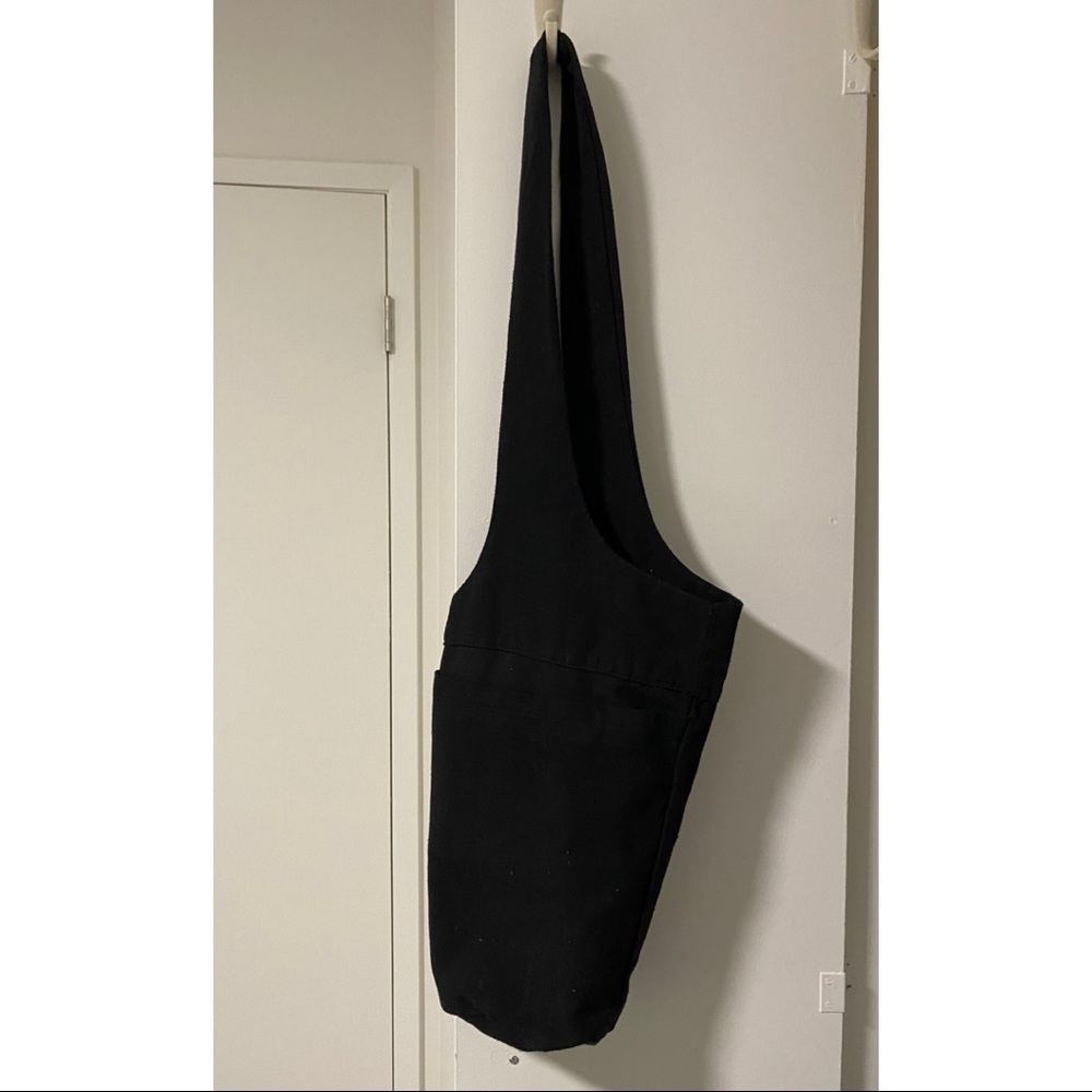 Canvas Shoulder Bag Satchel Black with 2 pockets (fits a large bottle of wine)
